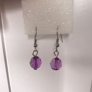 Small purple dangling earrings